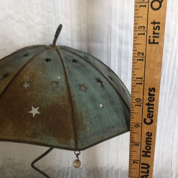 PARTYLITE April Showers umbrella rustic light up outdoor patio candle holder - Picture 12 of 13